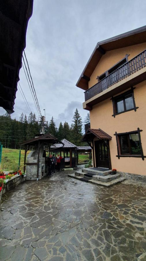 Casa Teleferic Hotel Buşteni Exterior foto