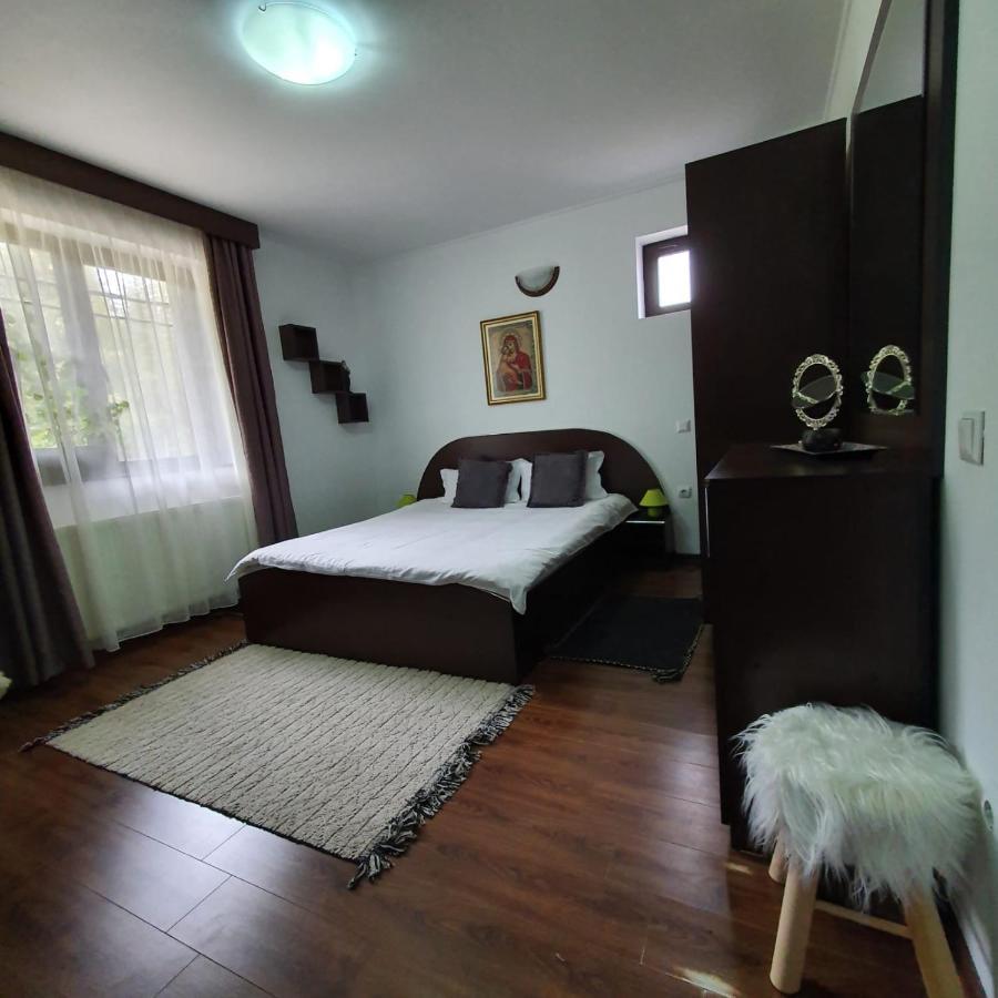 Casa Teleferic Hotel Buşteni Exterior foto