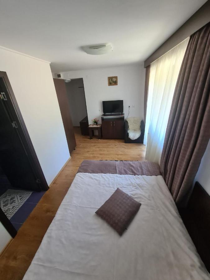 Casa Teleferic Hotel Buşteni Exterior foto
